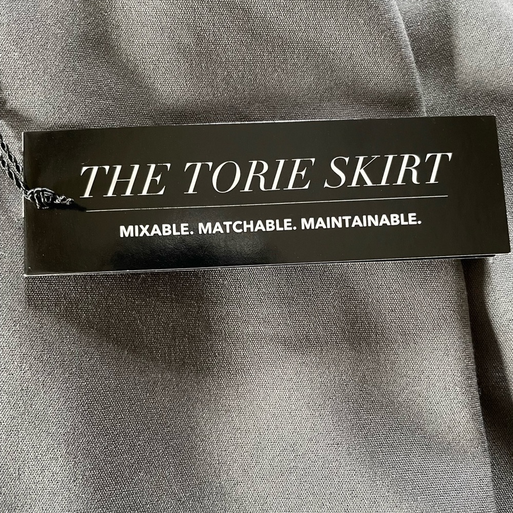 Apt. 9 “Torie Skirt”, Gray. NWT. Size 10. - Picture 6 of 9